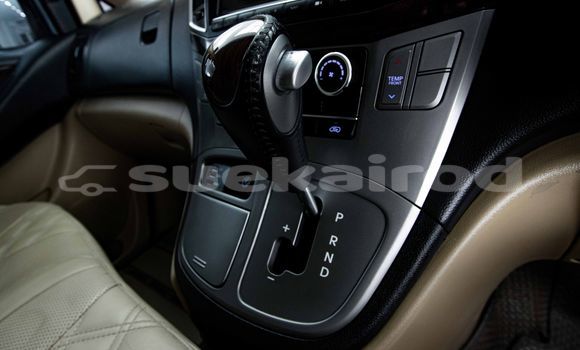 ซื้อ รถมือสอง Hyundai Grand Starex สีดำ รถยนต์ ใน %{เมือง} ใน กรุงเทพมหานคร ซื้อ รถมือสอง Hyundai Grand Starex สีดำ รถยนต์ ใน %{เมือง} ใน กรุงเทพมหานคร