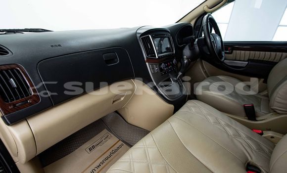 ซื้อ รถมือสอง Hyundai Grand Starex สีดำ รถยนต์ ใน %{เมือง} ใน กรุงเทพมหานคร ซื้อ รถมือสอง Hyundai Grand Starex สีดำ รถยนต์ ใน %{เมือง} ใน กรุงเทพมหานคร