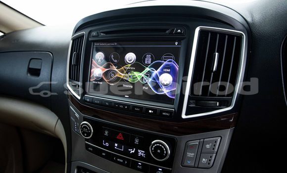 Buy Used Hyundai Grand Starex White Car in Bangkok in Bangkok Buy Used Hyundai Grand Starex White Car in Bangkok in Bangkok