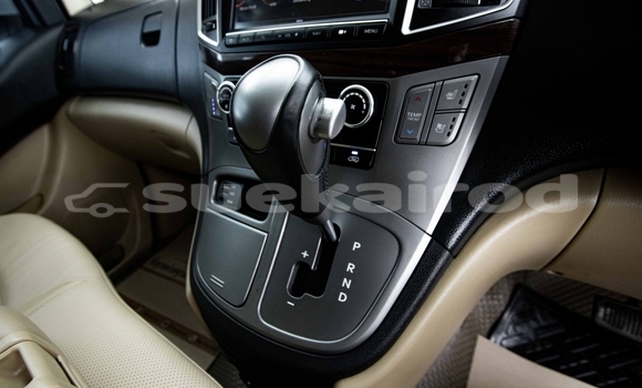 ซื้อ รถมือสอง Hyundai Starex ขาว รถยนต์ ใน %{เมือง} ใน นนทบุรี ซื้อ รถมือสอง Hyundai Starex ขาว รถยนต์ ใน %{เมือง} ใน นนทบุรี