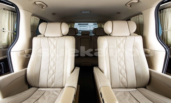 ซื้อ รถมือสอง Hyundai H1 สีดำ รถยนต์ ใน %{เมือง} ใน นนทบุรี ซื้อ รถมือสอง Hyundai H1 สีดำ รถยนต์ ใน %{เมือง} ใน นนทบุรี