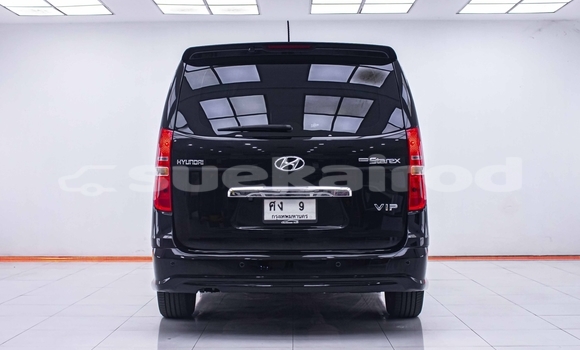 ซื้อ รถมือสอง Hyundai H1 สีดำ รถยนต์ ใน %{เมือง} ใน นนทบุรี ซื้อ รถมือสอง Hyundai H1 สีดำ รถยนต์ ใน %{เมือง} ใน นนทบุรี