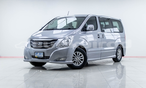 Buy Used Hyundai H1 Other Car in Nonthaburi in Nonthaburi