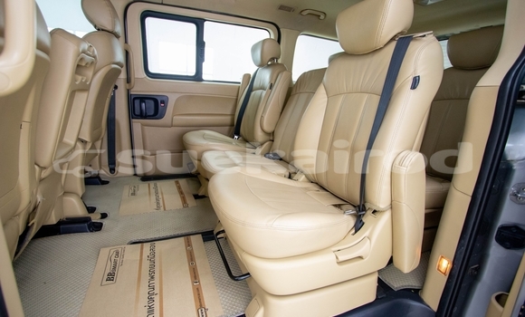 Buy Used Hyundai H1 Other Car in Nonthaburi in Nonthaburi Buy Used Hyundai H1 Other Car in Nonthaburi in Nonthaburi