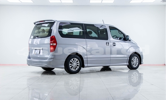 Buy Used Hyundai H1 Other Car in Nonthaburi in Nonthaburi Buy Used Hyundai H1 Other Car in Nonthaburi in Nonthaburi