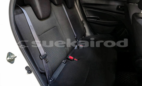 ซื้อ รถมือสอง Suzuki Swift ขาว รถยนต์ ใน %{เมือง} ใน นนทบุรี ซื้อ รถมือสอง Suzuki Swift ขาว รถยนต์ ใน %{เมือง} ใน นนทบุรี
