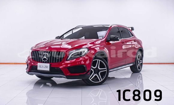 Buy Used Mercedes-Benz GLA-klasse Red Car in Bangkok in Bangkok