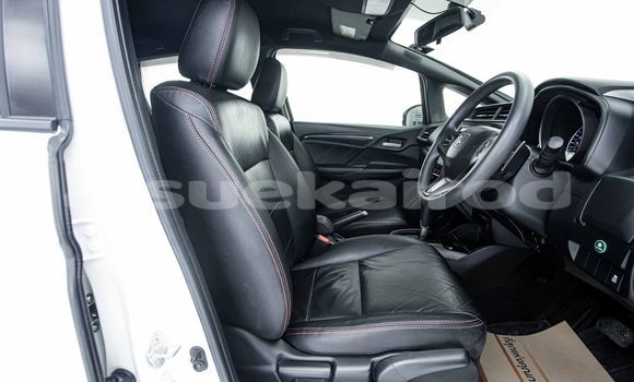 Buy Used Honda Jazz White Car in Bangkok in Bangkok Buy Used Honda Jazz White Car in Bangkok in Bangkok