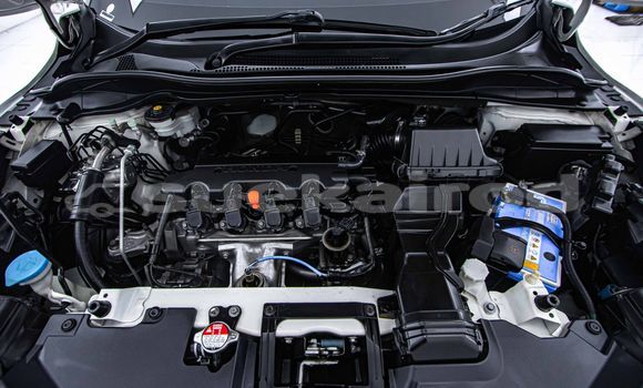 Buy Used Honda HR-V White Car in Bangkok in Bangkok Buy Used Honda HR-V White Car in Bangkok in Bangkok