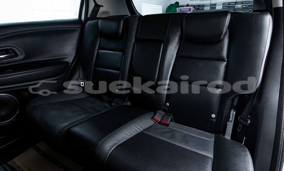 Buy Used Honda HR-V White Car in Bangkok in Bangkok Buy Used Honda HR-V White Car in Bangkok in Bangkok