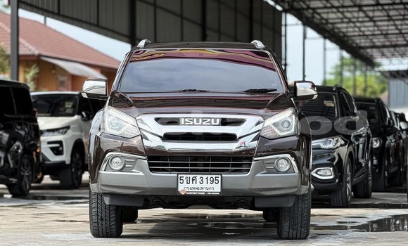 Buy Used Isuzu MU-X Brown Car in Nonthaburi in Nonthaburi Buy Used Isuzu MU-X Brown Car in Nonthaburi in Nonthaburi