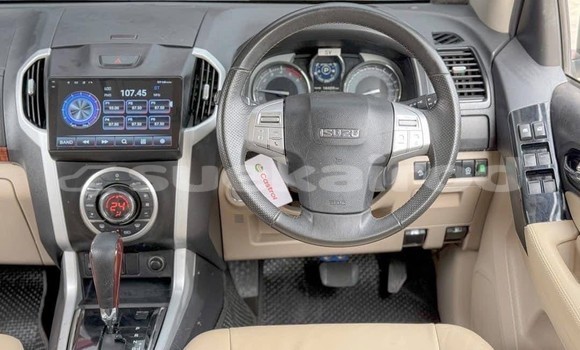 Buy Used Isuzu MU-X Brown Car in Nonthaburi in Nonthaburi Buy Used Isuzu MU-X Brown Car in Nonthaburi in Nonthaburi