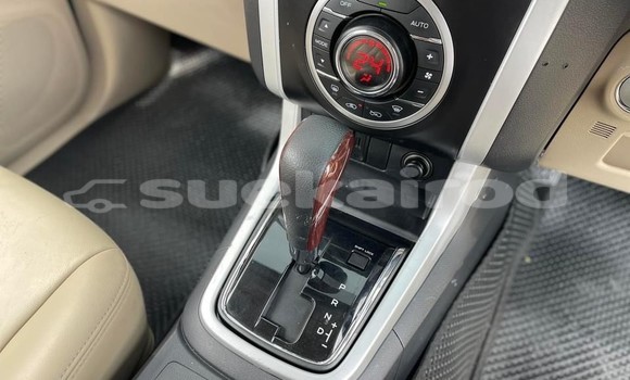 Buy Used Isuzu MU-X Brown Car in Nonthaburi in Nonthaburi Buy Used Isuzu MU-X Brown Car in Nonthaburi in Nonthaburi