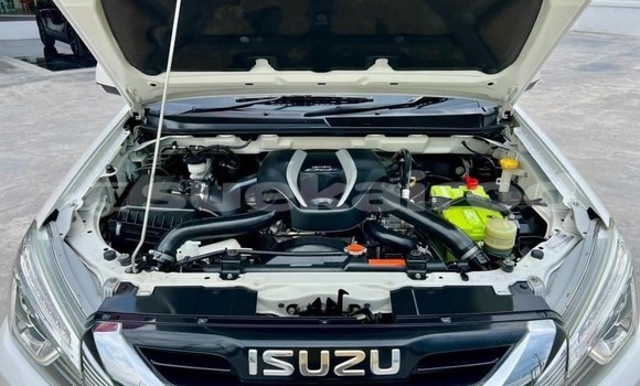 Buy Used Isuzu MU-X White Car in Nonthaburi in Nonthaburi Buy Used Isuzu MU-X White Car in Nonthaburi in Nonthaburi