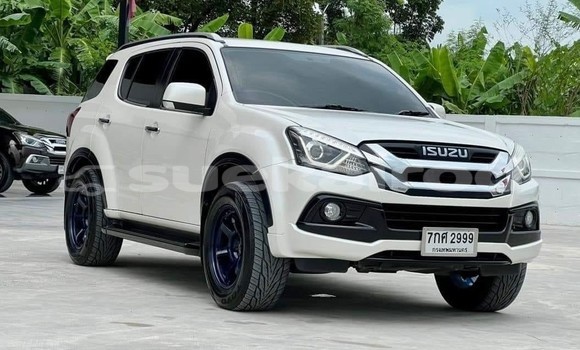 Buy Used Isuzu MU-X White Car in Nonthaburi in Nonthaburi Buy Used Isuzu MU-X White Car in Nonthaburi in Nonthaburi