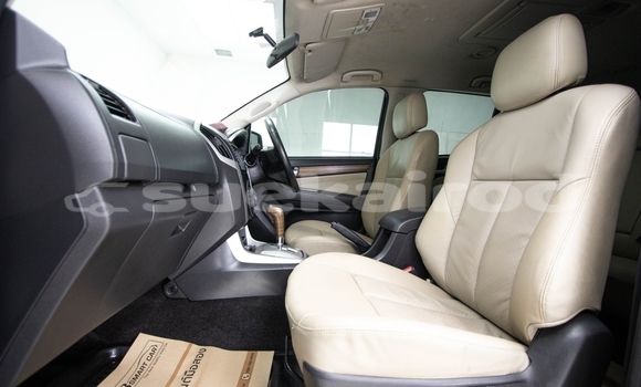 Buy Used Isuzu MU-X White Car in Nonthaburi in Nonthaburi Buy Used Isuzu MU-X White Car in Nonthaburi in Nonthaburi