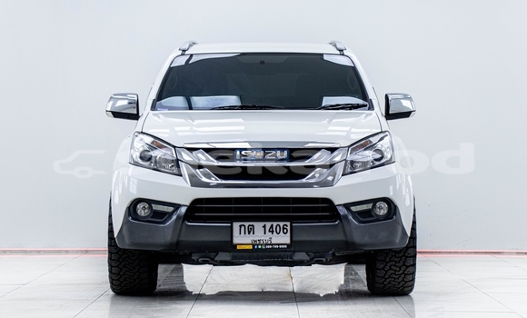 Buy Used Isuzu MU-X White Car in Nonthaburi in Nonthaburi Buy Used Isuzu MU-X White Car in Nonthaburi in Nonthaburi