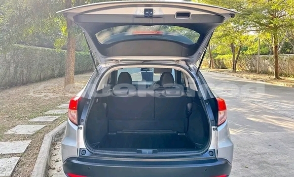 ซื้อ รถมือสอง Honda HR–V อื่น ๆ รถยนต์ ใน %{เมือง} ใน ชัยภูมิ