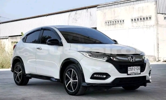 ซื้อ รถมือสอง Honda HR-V ขาว รถยนต์ ใน %{เมือง} ใน ชุมพร ซื้อ รถมือสอง Honda HR-V ขาว รถยนต์ ใน %{เมือง} ใน ชุมพร