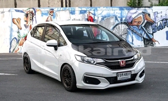 ซื้อ รถมือสอง Honda Jazz ขาว รถยนต์ ใน %{เมือง} ใน จันทบุรี ซื้อ รถมือสอง Honda Jazz ขาว รถยนต์ ใน %{เมือง} ใน จันทบุรี