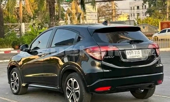 ซื้อ รถมือสอง Honda HR–V สีดำ รถยนต์ ใน %{เมือง} ใน กำแพงเพชร ซื้อ รถมือสอง Honda HR–V สีดำ รถยนต์ ใน %{เมือง} ใน กำแพงเพชร