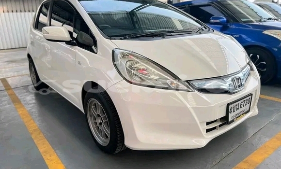 ซื้อ รถมือสอง Honda Jazz ขาว รถยนต์ ใน %{เมือง} ใน ชัยนาท ซื้อ รถมือสอง Honda Jazz ขาว รถยนต์ ใน %{เมือง} ใน ชัยนาท