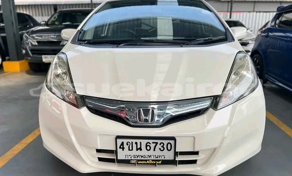 ซื้อ รถมือสอง Honda Jazz ขาว รถยนต์ ใน %{เมือง} ใน ชัยนาท ซื้อ รถมือสอง Honda Jazz ขาว รถยนต์ ใน %{เมือง} ใน ชัยนาท