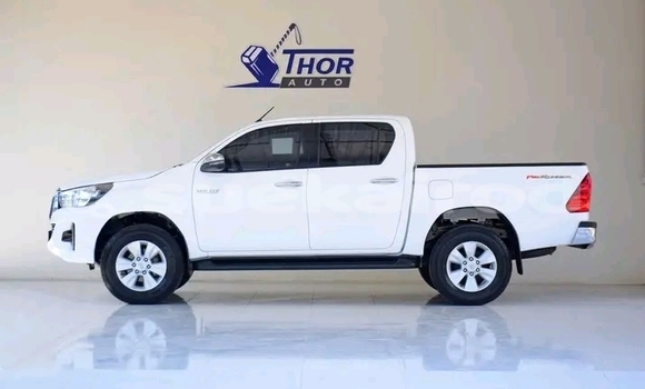 ซื้อ รถมือสอง Toyota Hiluxe Revo ขาว รถยนต์ ใน %{เมือง} ใน พะเยา ซื้อ รถมือสอง Toyota Hiluxe Revo ขาว รถยนต์ ใน %{เมือง} ใน พะเยา