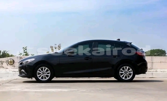 ซื้อ รถมือสอง Mazda 3 สีดำ รถยนต์ ใน %{เมือง} ใน ชัยนาท