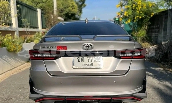 ซื้อ รถมือสอง Toyota Yaris อื่น ๆ รถยนต์ ใน %{เมือง} ใน ฉะเชิงเทรา ซื้อ รถมือสอง Toyota Yaris อื่น ๆ รถยนต์ ใน %{เมือง} ใน ฉะเชิงเทรา