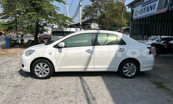 ซื้อ รถมือสอง Toyota Vios ขาว รถยนต์ ใน %{เมือง} ใน ฉะเชิงเทรา ซื้อ รถมือสอง Toyota Vios ขาว รถยนต์ ใน %{เมือง} ใน ฉะเชิงเทรา