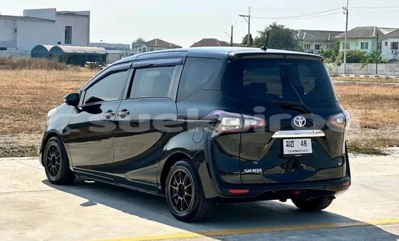 ซื้อ รถมือสอง Toyota Sienta สีดำ รถยนต์ ใน %{เมือง} ใน ชัยนาท ซื้อ รถมือสอง Toyota Sienta สีดำ รถยนต์ ใน %{เมือง} ใน ชัยนาท