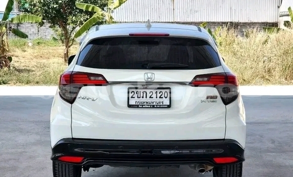 ซื้อ รถมือสอง Honda HR-V ขาว รถยนต์ ใน %{เมือง} ใน จันทบุรี ซื้อ รถมือสอง Honda HR-V ขาว รถยนต์ ใน %{เมือง} ใน จันทบุรี