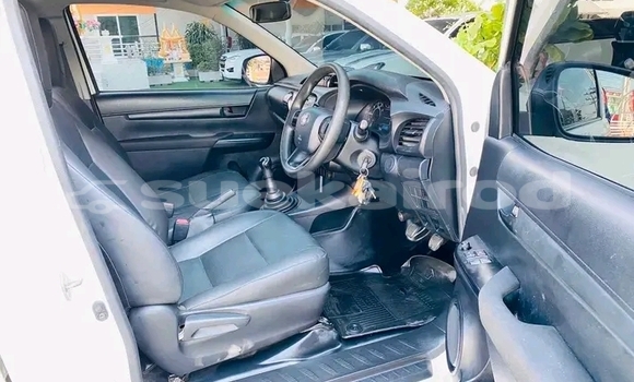 ซื้อ รถมือสอง Toyota Hiluxe Revo ขาว รถยนต์ ใน %{เมือง} ใน ฉะเชิงเทรา ซื้อ รถมือสอง Toyota Hiluxe Revo ขาว รถยนต์ ใน %{เมือง} ใน ฉะเชิงเทรา