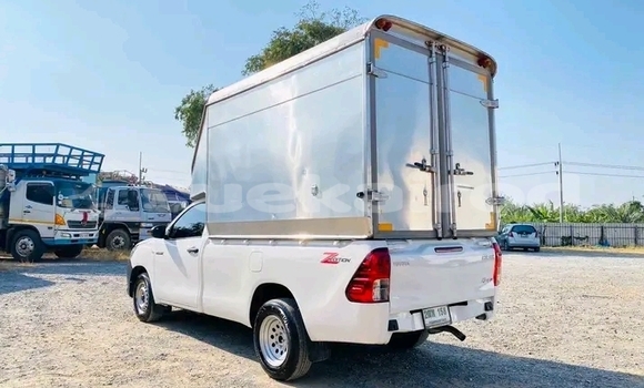 ซื้อ รถมือสอง Toyota Hiluxe Revo ขาว รถยนต์ ใน %{เมือง} ใน ฉะเชิงเทรา ซื้อ รถมือสอง Toyota Hiluxe Revo ขาว รถยนต์ ใน %{เมือง} ใน ฉะเชิงเทรา