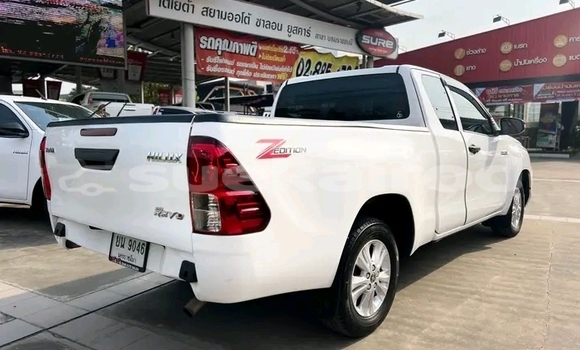 ซื้อ รถมือสอง Toyota Hilux Surf ขาว รถยนต์ ใน %{เมือง} ใน ชุมพร ซื้อ รถมือสอง Toyota Hilux Surf ขาว รถยนต์ ใน %{เมือง} ใน ชุมพร