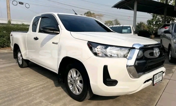 ซื้อ รถมือสอง Toyota Hilux Surf ขาว รถยนต์ ใน %{เมือง} ใน ชุมพร ซื้อ รถมือสอง Toyota Hilux Surf ขาว รถยนต์ ใน %{เมือง} ใน ชุมพร