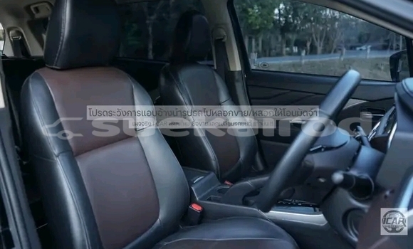 Buy Used Mitsubishi Xpander Black Car in Chachoengsao in Chachoengsao