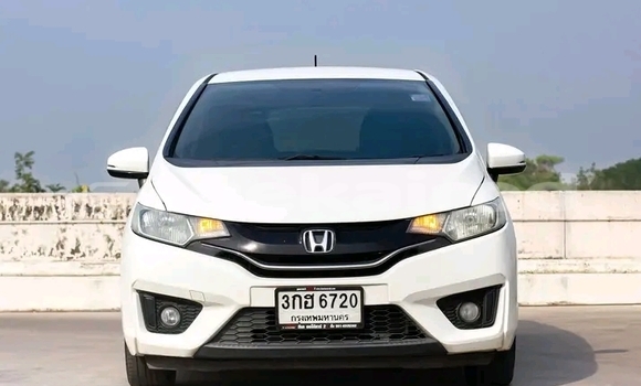 ซื้อ รถมือสอง Honda Jazz ขาว รถยนต์ ใน %{เมือง} ใน อ่างทอง ซื้อ รถมือสอง Honda Jazz ขาว รถยนต์ ใน %{เมือง} ใน อ่างทอง