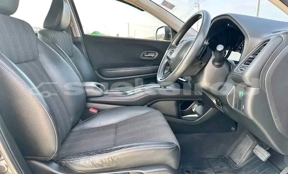 ซื้อ รถมือสอง Honda HR-V สีดำ รถยนต์ ใน %{เมือง} ใน กรุงเทพมหานคร ซื้อ รถมือสอง Honda HR-V สีดำ รถยนต์ ใน %{เมือง} ใน กรุงเทพมหานคร