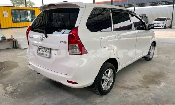 ซื้อ รถมือสอง Toyota Avanza ขาว รถยนต์ ใน %{เมือง} ใน ฉะเชิงเทรา ซื้อ รถมือสอง Toyota Avanza ขาว รถยนต์ ใน %{เมือง} ใน ฉะเชิงเทรา