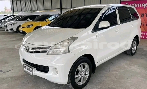 ซื้อ รถมือสอง Toyota Avanza ขาว รถยนต์ ใน %{เมือง} ใน ฉะเชิงเทรา ซื้อ รถมือสอง Toyota Avanza ขาว รถยนต์ ใน %{เมือง} ใน ฉะเชิงเทรา