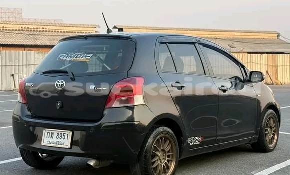 ซื้อ รถมือสอง Toyota Yaris สีดำ รถยนต์ ใน %{เมือง} ใน ฉะเชิงเทรา