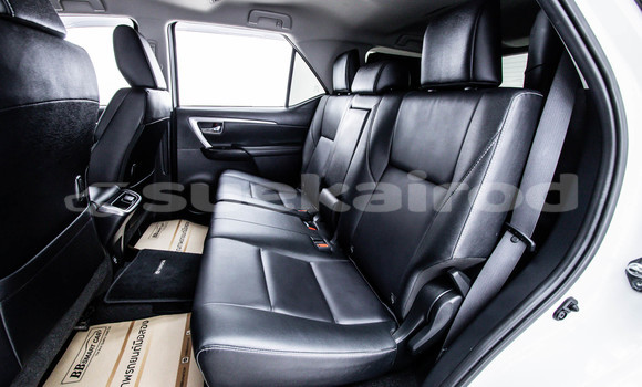 ซื้อ รถมือสอง Toyota Fortuner ขาว รถยนต์ ใน %{เมือง} ใน กรุงเทพมหานคร ซื้อ รถมือสอง Toyota Fortuner ขาว รถยนต์ ใน %{เมือง} ใน กรุงเทพมหานคร