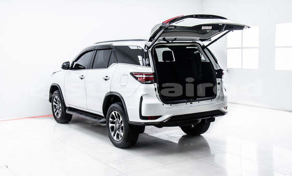 ซื้อ รถมือสอง Toyota Fortuner ขาว รถยนต์ ใน %{เมือง} ใน กรุงเทพมหานคร ซื้อ รถมือสอง Toyota Fortuner ขาว รถยนต์ ใน %{เมือง} ใน กรุงเทพมหานคร