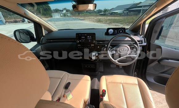Buy Used Hyundai Starex Black Car in Nonthaburi in Nonthaburi Buy Used Hyundai Starex Black Car in Nonthaburi in Nonthaburi
