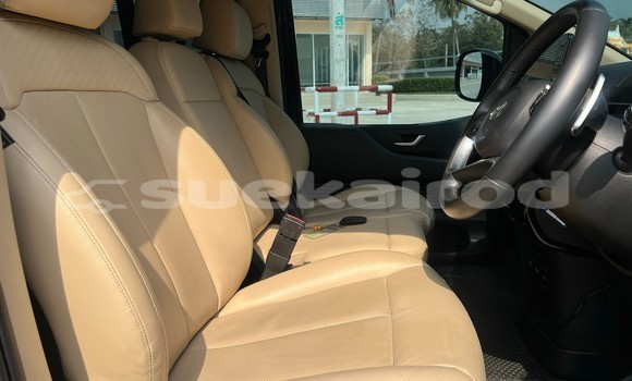 Buy Used Hyundai Starex Black Car in Nonthaburi in Nonthaburi Buy Used Hyundai Starex Black Car in Nonthaburi in Nonthaburi