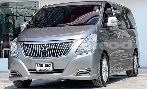 Buy Used Hyundai Grand Starex Other Car in Nonthaburi in Nonthaburi