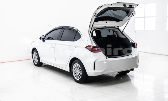 ซื้อ รถมือสอง Honda City ขาว รถยนต์ ใน %{เมือง} ใน กรุงเทพมหานคร ซื้อ รถมือสอง Honda City ขาว รถยนต์ ใน %{เมือง} ใน กรุงเทพมหานคร