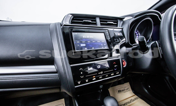 Buy Used Honda Jazz White Car in Bangkok in Bangkok Buy Used Honda Jazz White Car in Bangkok in Bangkok